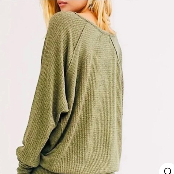 Free People Santa Clara Thermal Oversized Relaxed Sweater Olive Green Sz XS - Picture 3 of 6